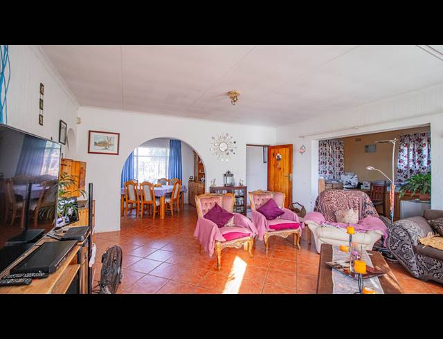 3 BEDROOM HOUSE FOR SALE IN KRUGERSRUS